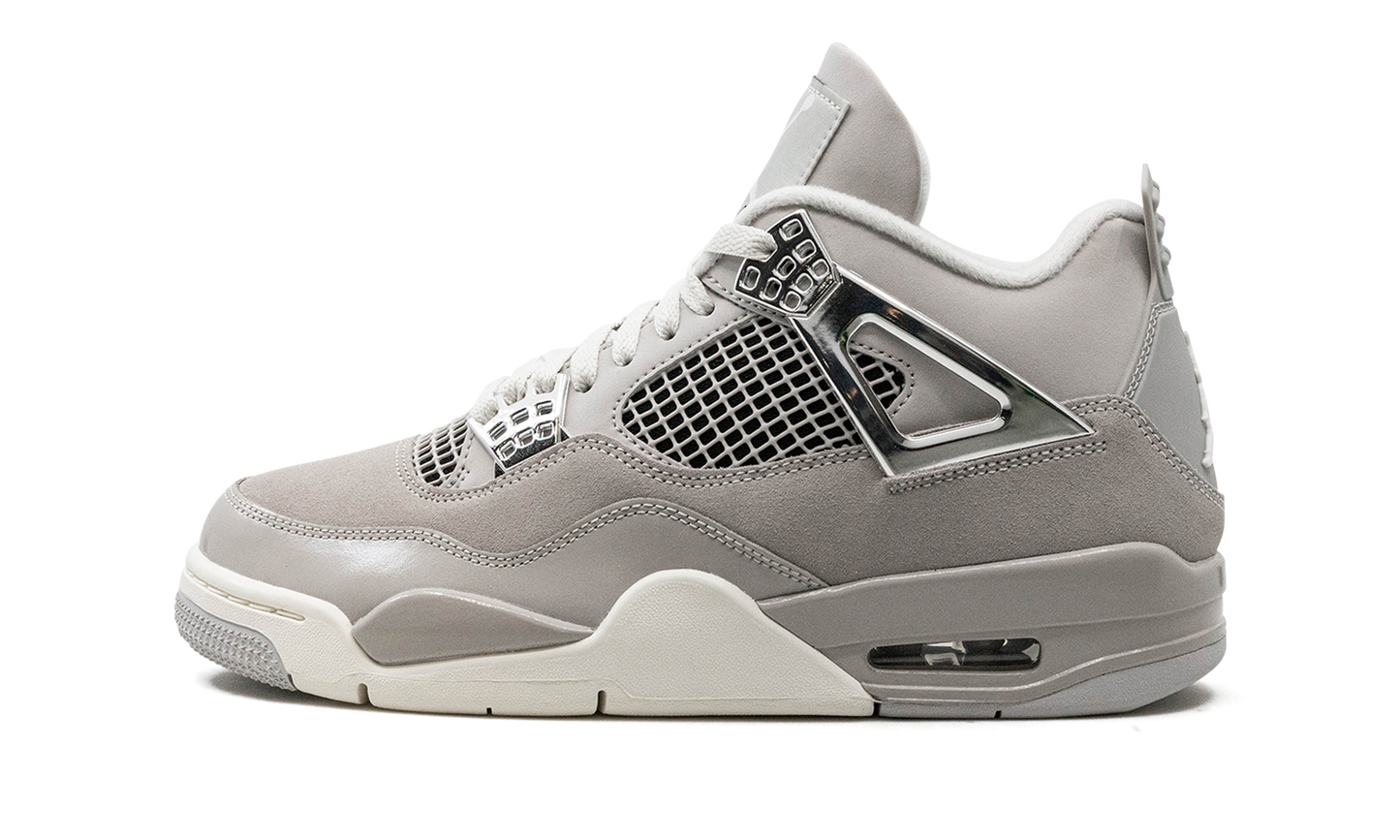 Air Jordan 4 Retro Frozen Moments