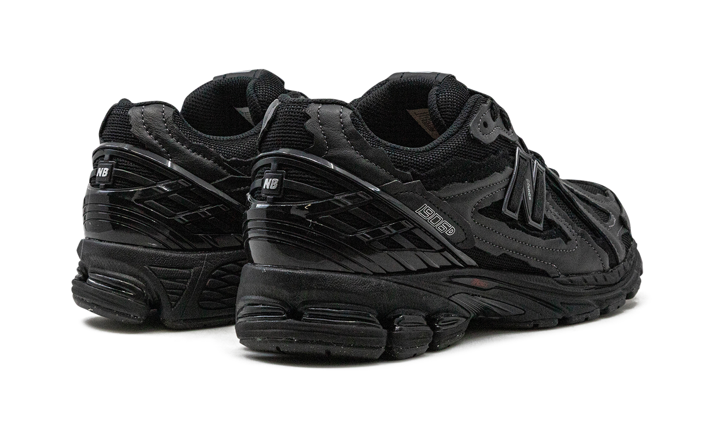 New Balance 1906D Protection Pack Black Leather