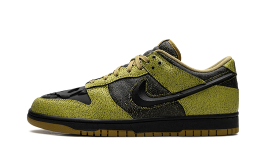 Nike Dunk Low Retro QS Halloween Skull