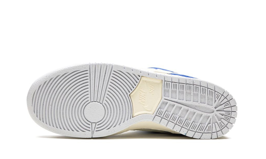 Nike SB Dunk Low Pro QS Fly Streetwear
