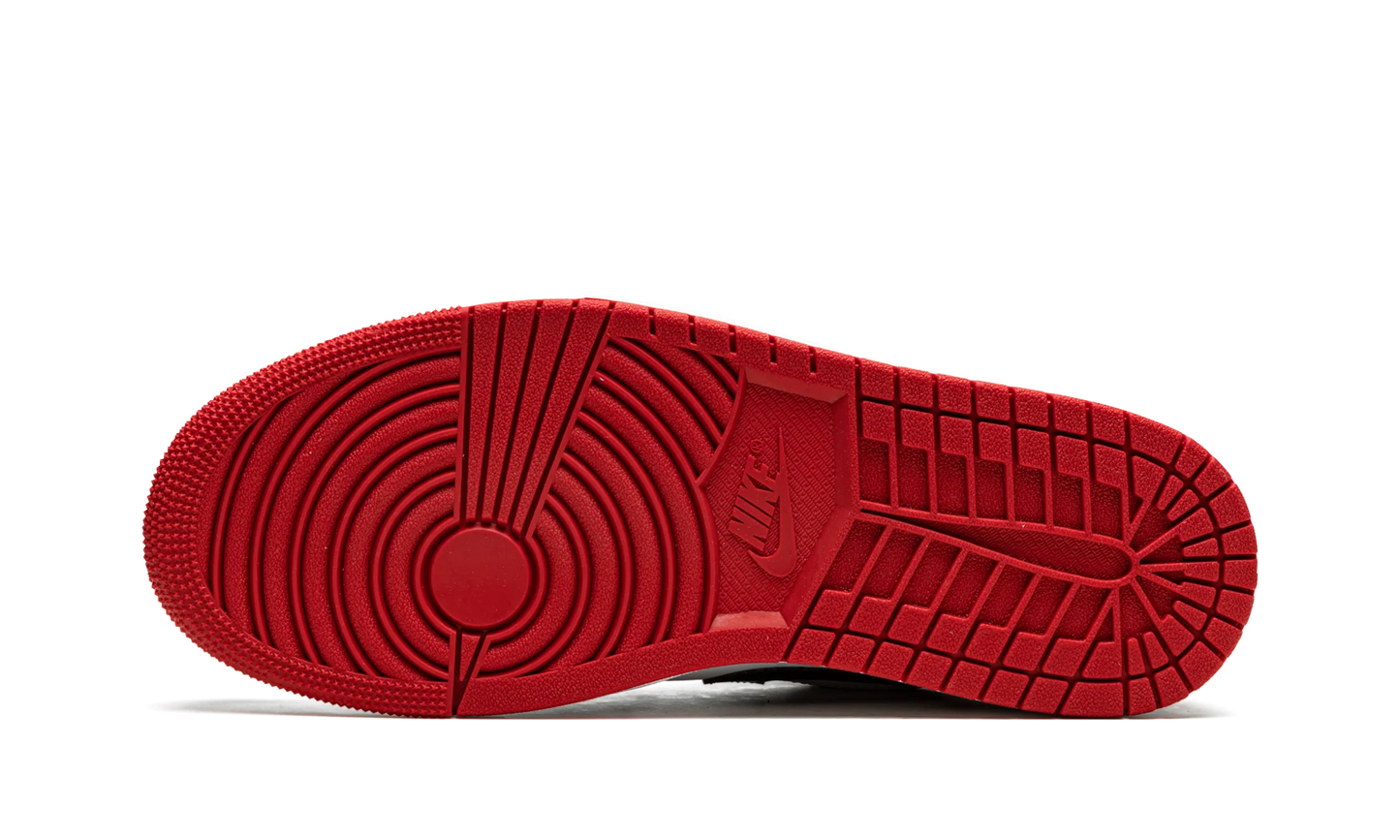 Air Jordan 1 Low Bred Toe