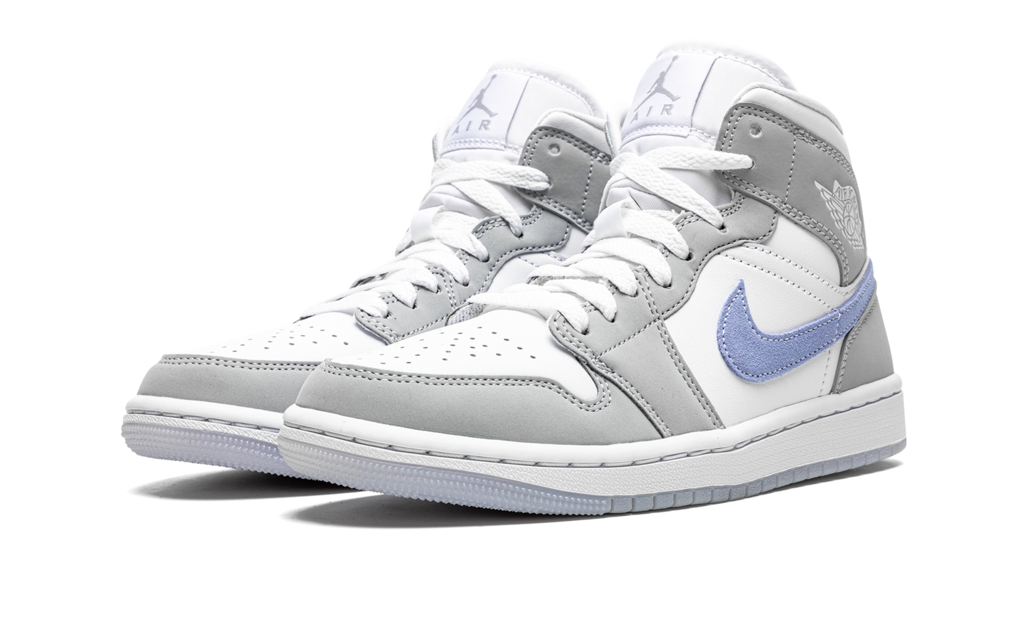 Air Jordan 1 Mid Wolf Grey