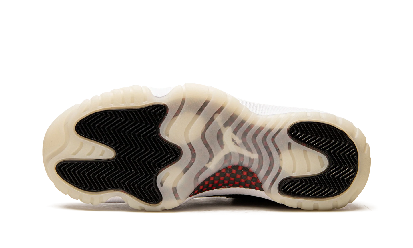 Air Jordan 11 Retro Low 72-10