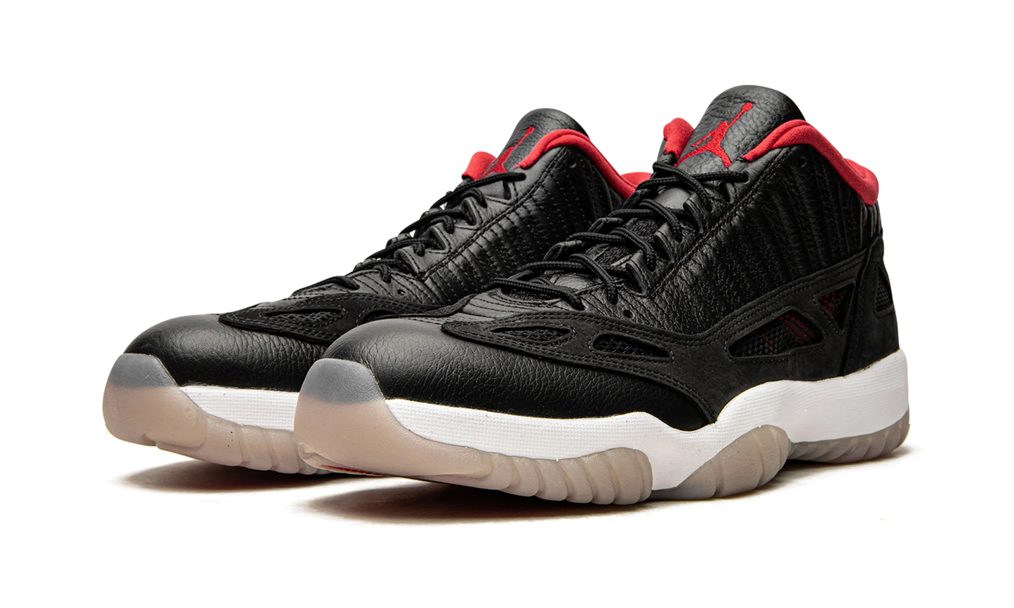 Air Jordan 11 Retro Low IE Bred (2021)
