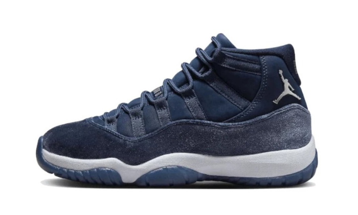 Air Jordan 11 Retro Midnight Navy