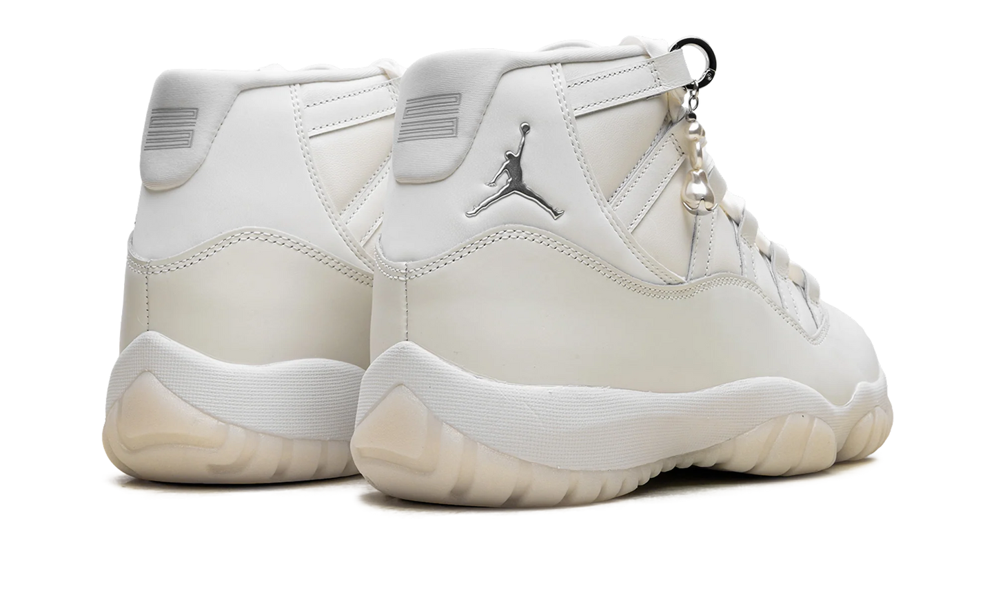 Air Jordan 11 Retro Pearl - Grand Finale