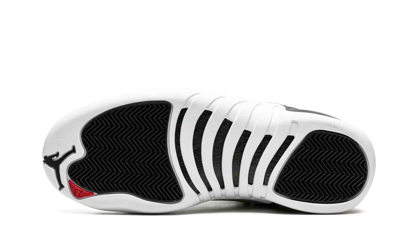 Air Jordan 12 Retro Playoffs (2022)