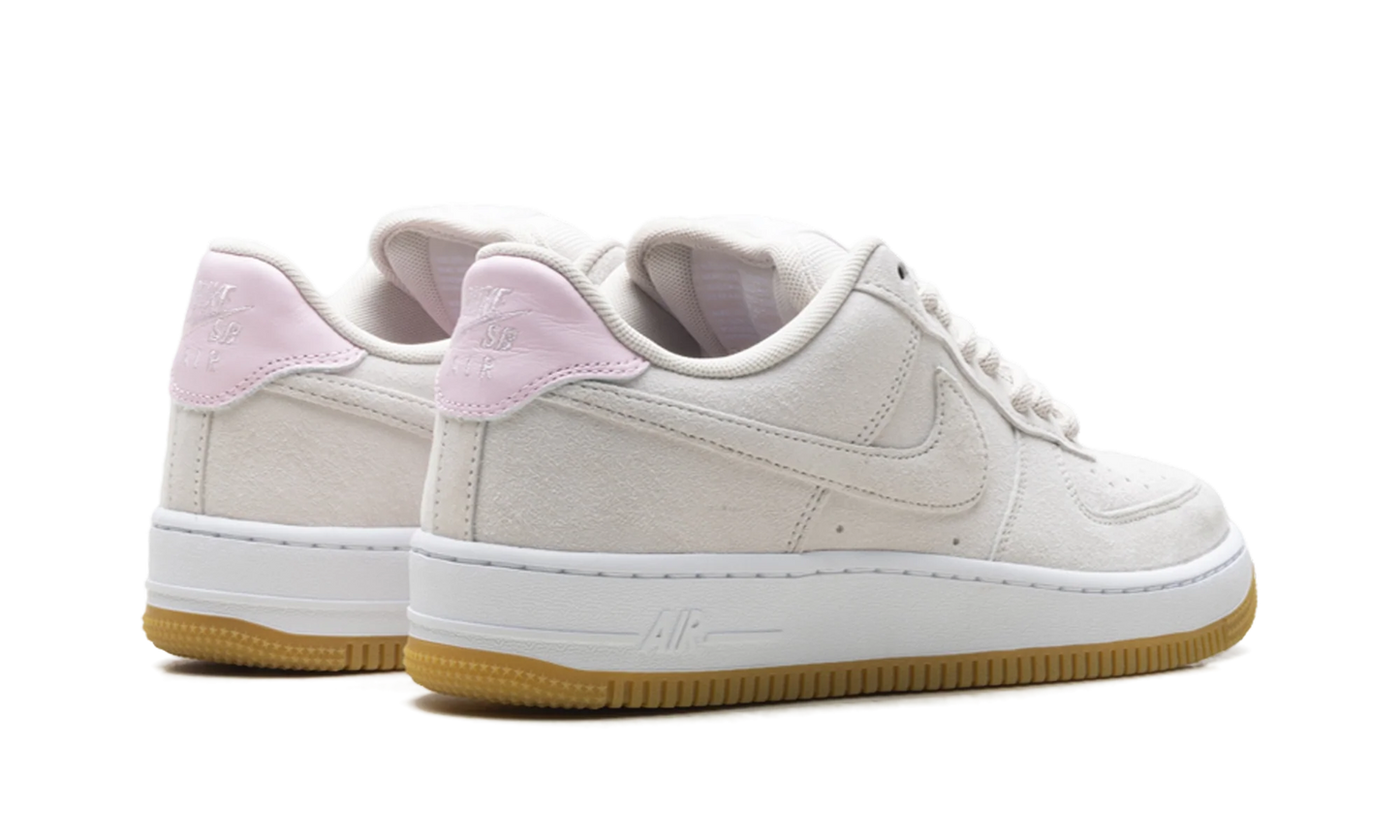 Nike Air Force 1 Low SB Light Orewood Brown Pink