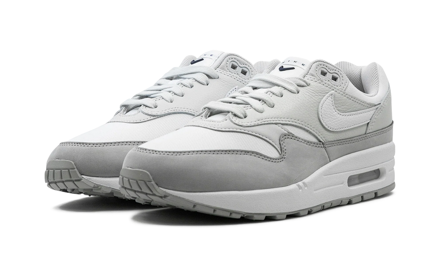 Nike Air Max 1'87 LX Light Smoke Grey