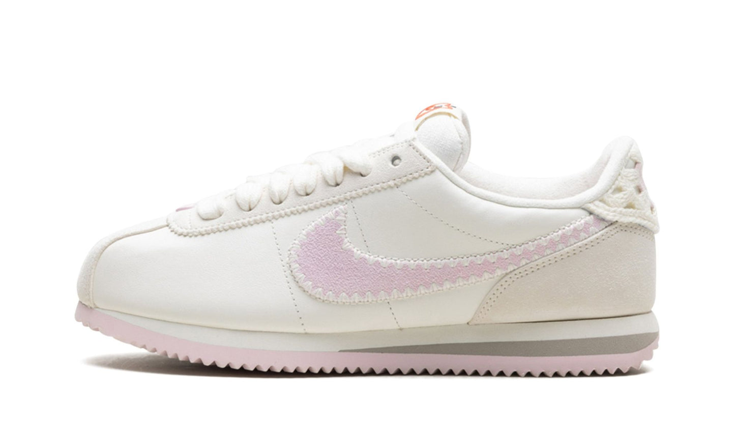 Nike Cortez Valentine s Day (2025)