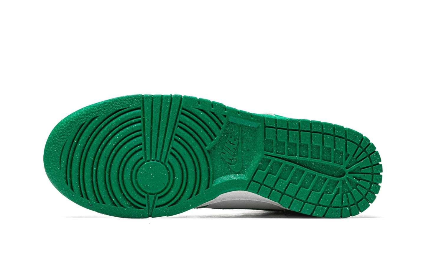 Nike Dunk High Retro SE Stadium Green