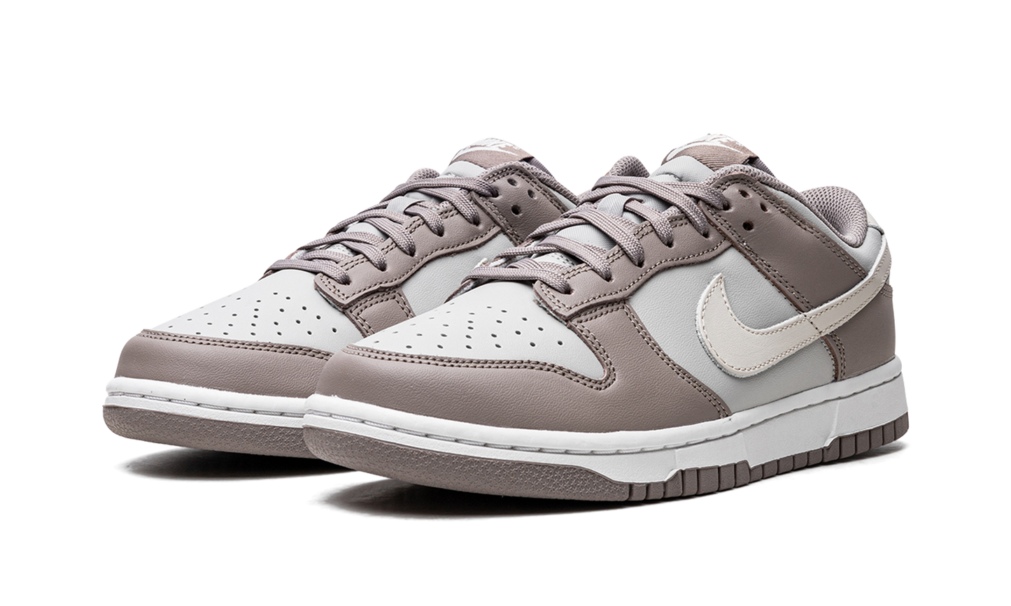 Nike Dunk Low Bone Beige