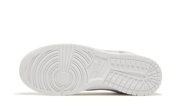 Nike Dunk Low Triple White (2021)