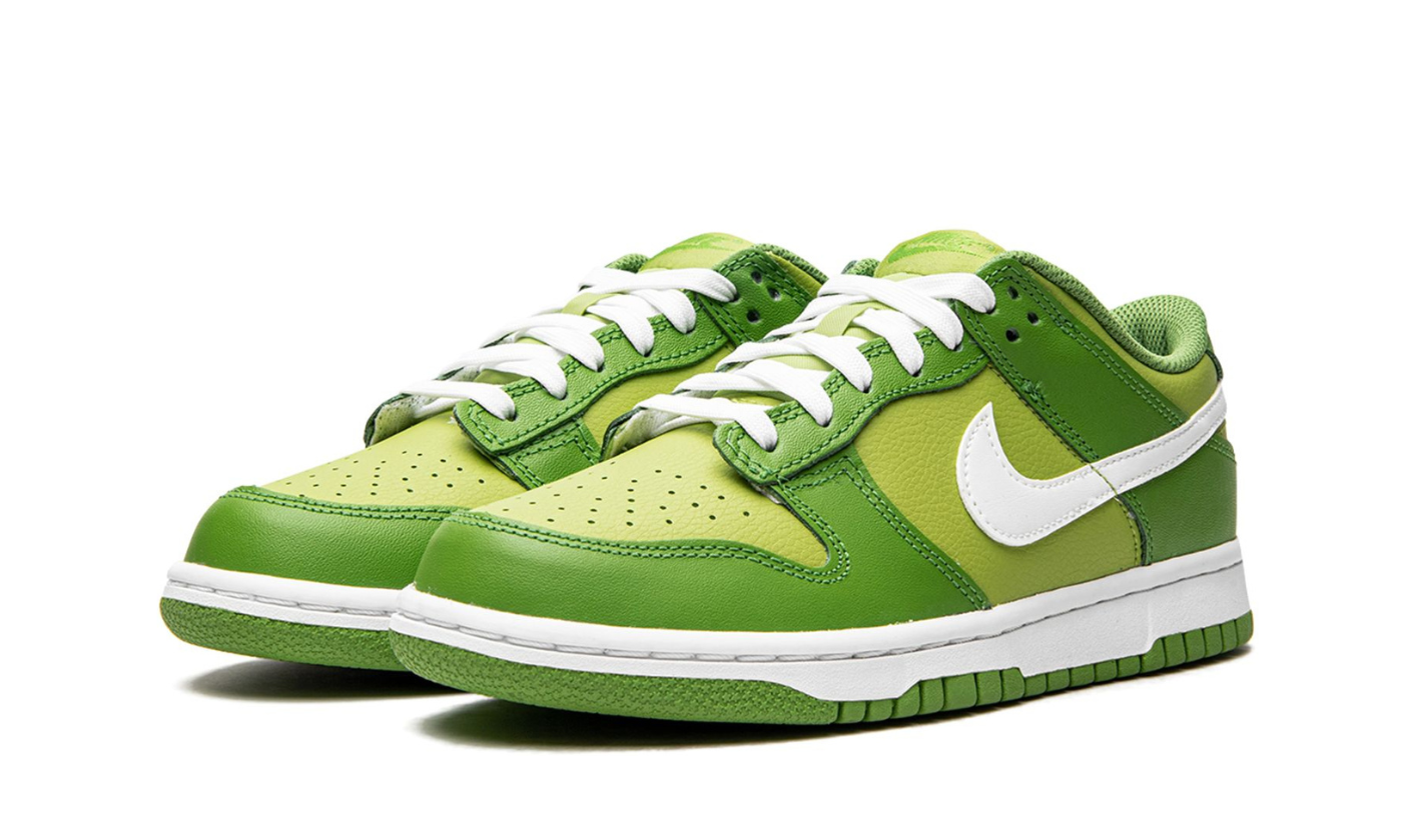 Nike Dunk Low Chlorophyll