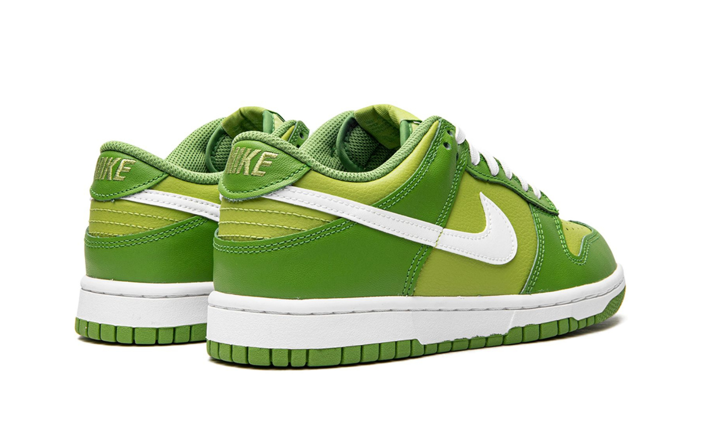 Nike Dunk Low Chlorophyll