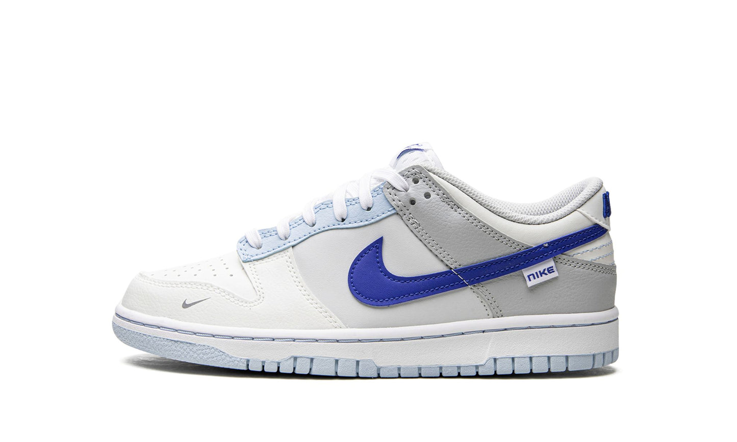 Nike Dunk Low Ivory Hyper Royal