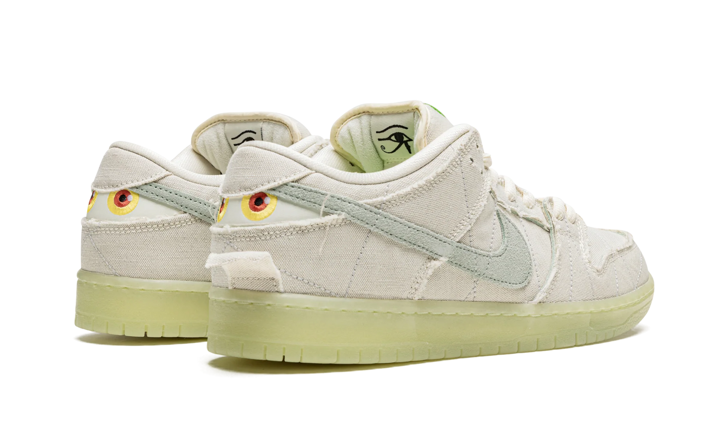 Nike SB dunk low Mummy