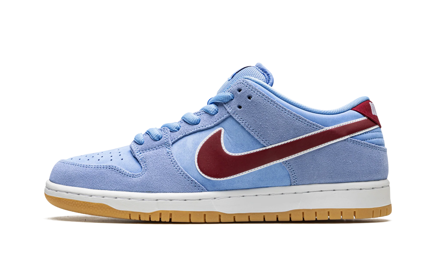 Nike SB Dunk Low Philadelphia Phillies
