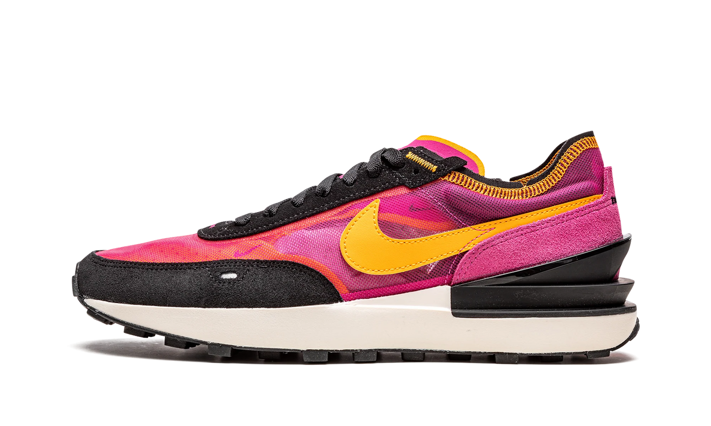 Nike Waffle One Active Fuchsia