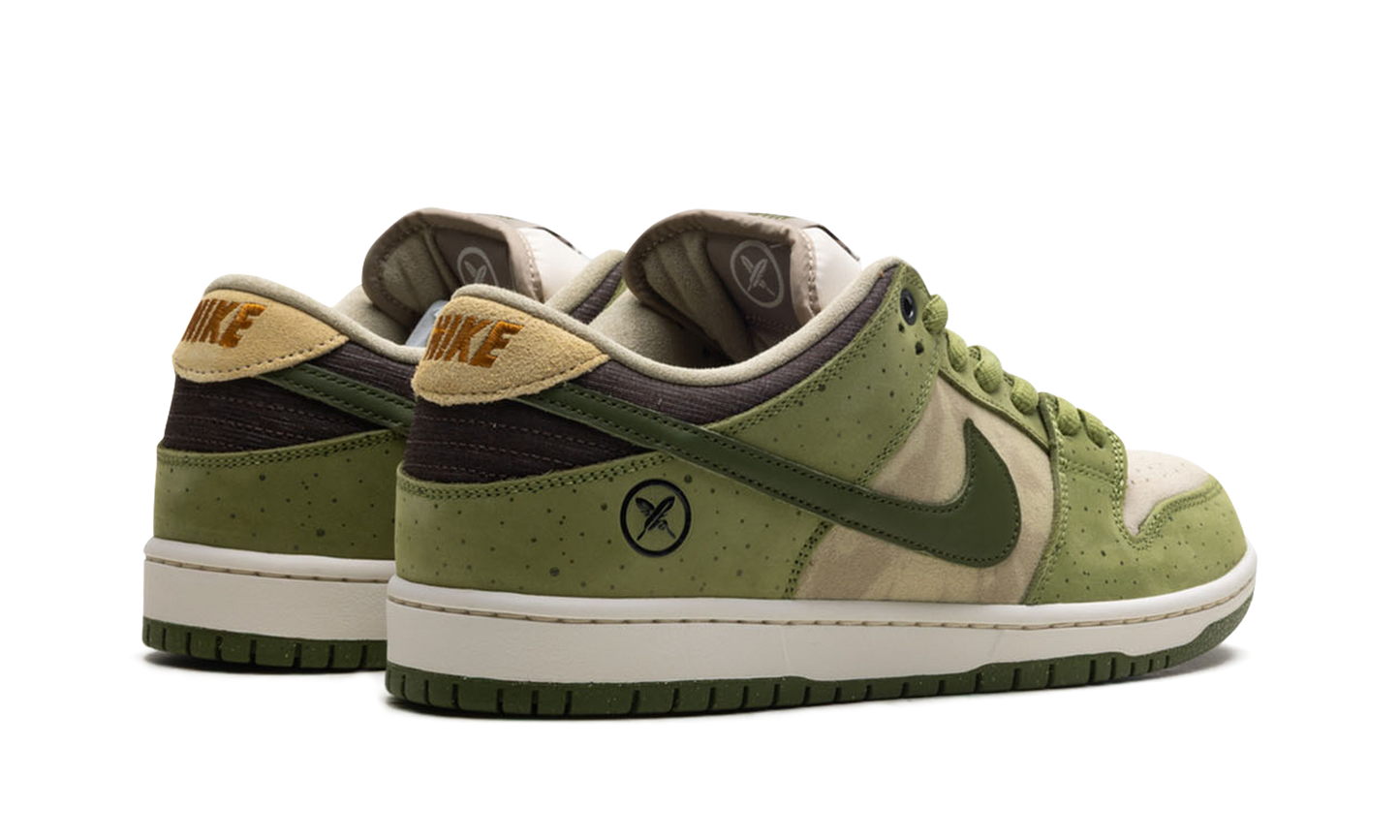 Nike SB Dunk Low Yuto Horigome Asparagus - Matcha