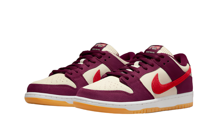 Nike SB Dunk Low Skate Like a Girl