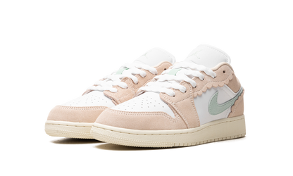 Air Jordan 1 Low SE Scalloped Edge