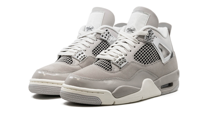 Air Jordan 4 Retro Frozen Moments