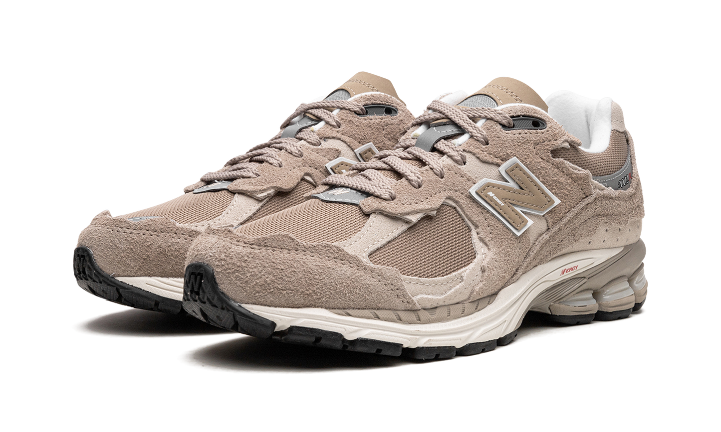 New Balance 2002R Protection Pack Driftwood
