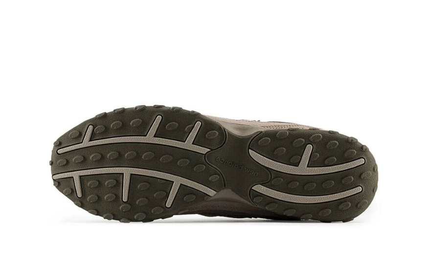 New Balance 204L Mushroom