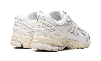 New Balance 1906D Protection Pack White Leather