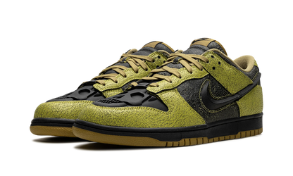 Nike Dunk Low Retro QS Halloween Skull