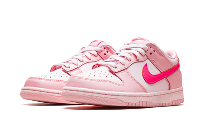Nike Dunk Low triple pink (Barbie)