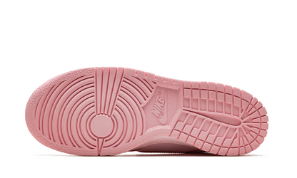 Nike Dunk Low triple pink (Barbie)