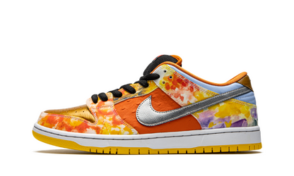 Nike SB Dunk Low Street Hawker (2021)