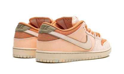 Nike SB Dunk Low Trocadéro Gardens