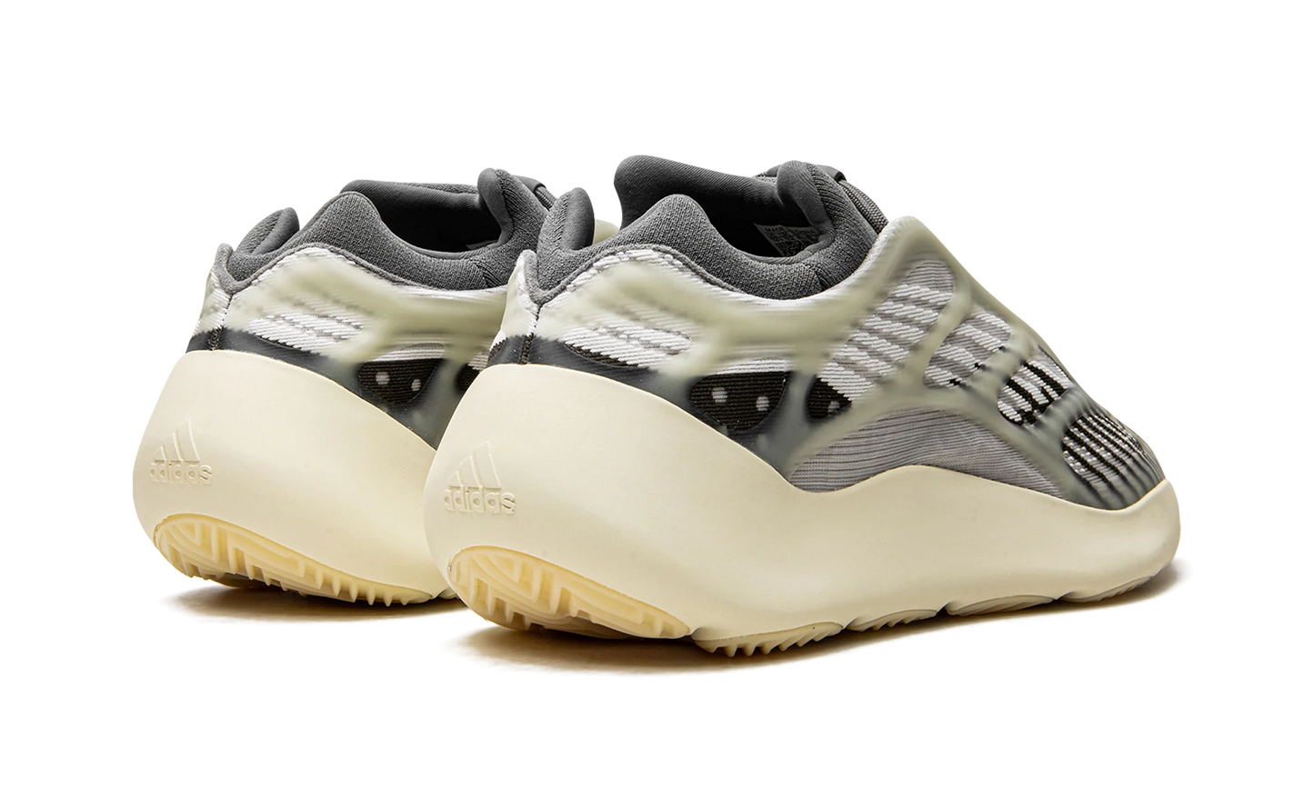 Adidas Yeezy 700 V3 Fade Salt