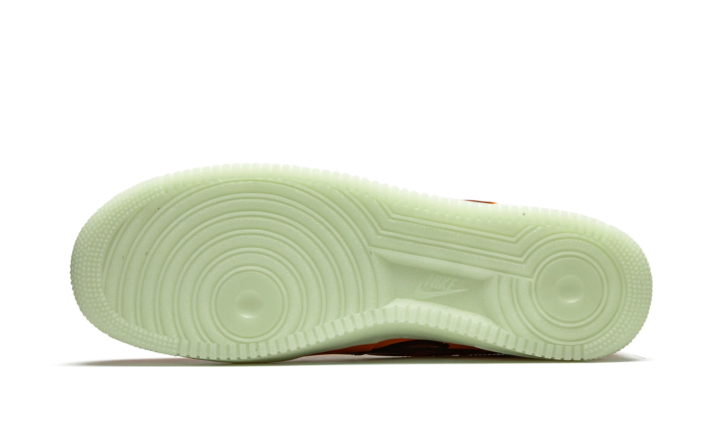 Nike Air Force 1 Low Orange Skeleton Halloween (2020)