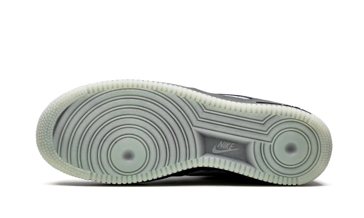 Nike Air Force 1 Low Black Skeleton Halloween (2019)