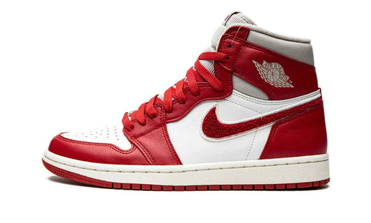 Air Jordan 1 Retro High OG Varsity Red Chenille