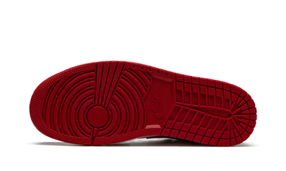 Air Jordan 1 Low Bulls