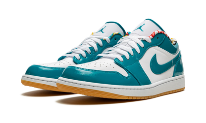 Air Jordan 1 Low SE Barcelona Cyber Teal