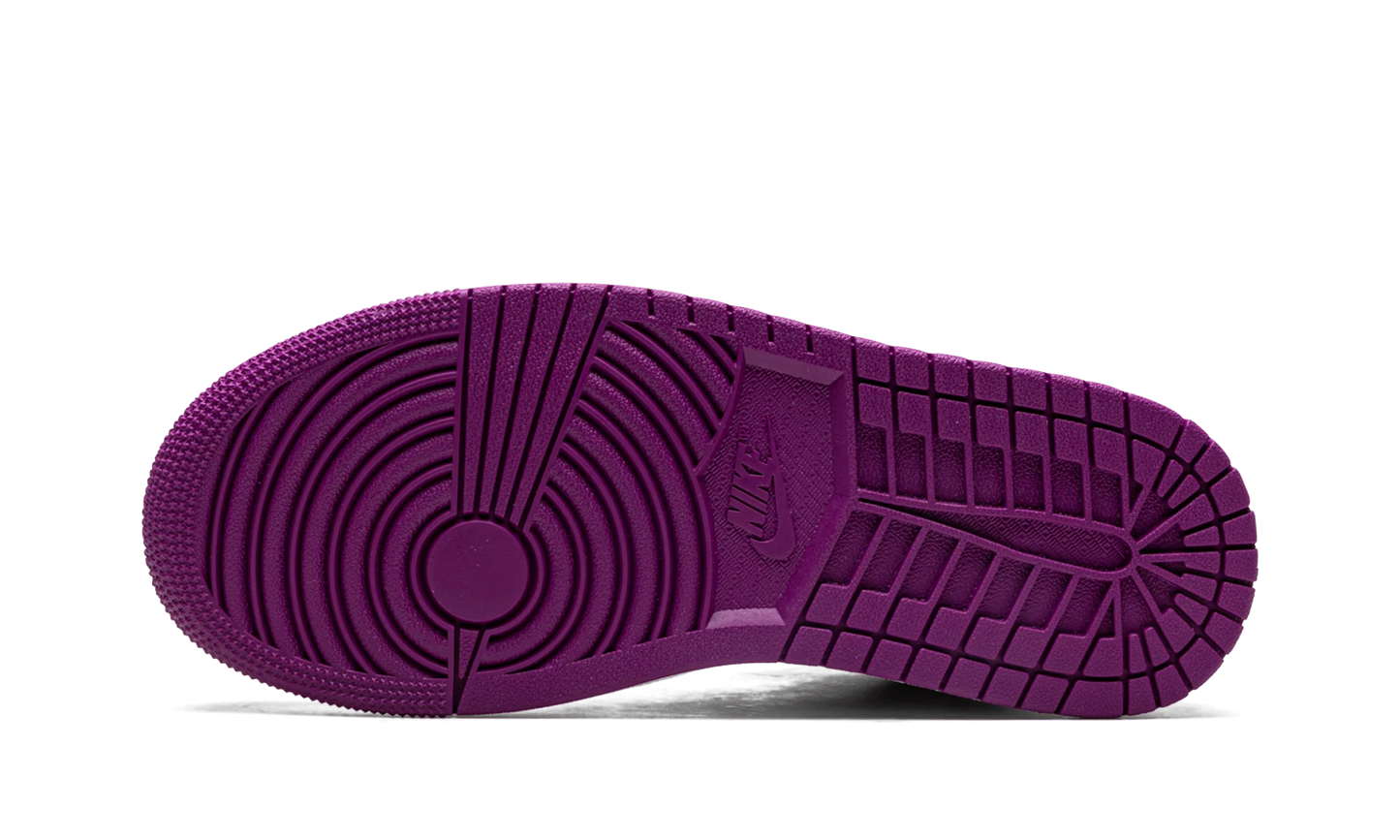 Air Jordan 1 Mid Magenta (2022)