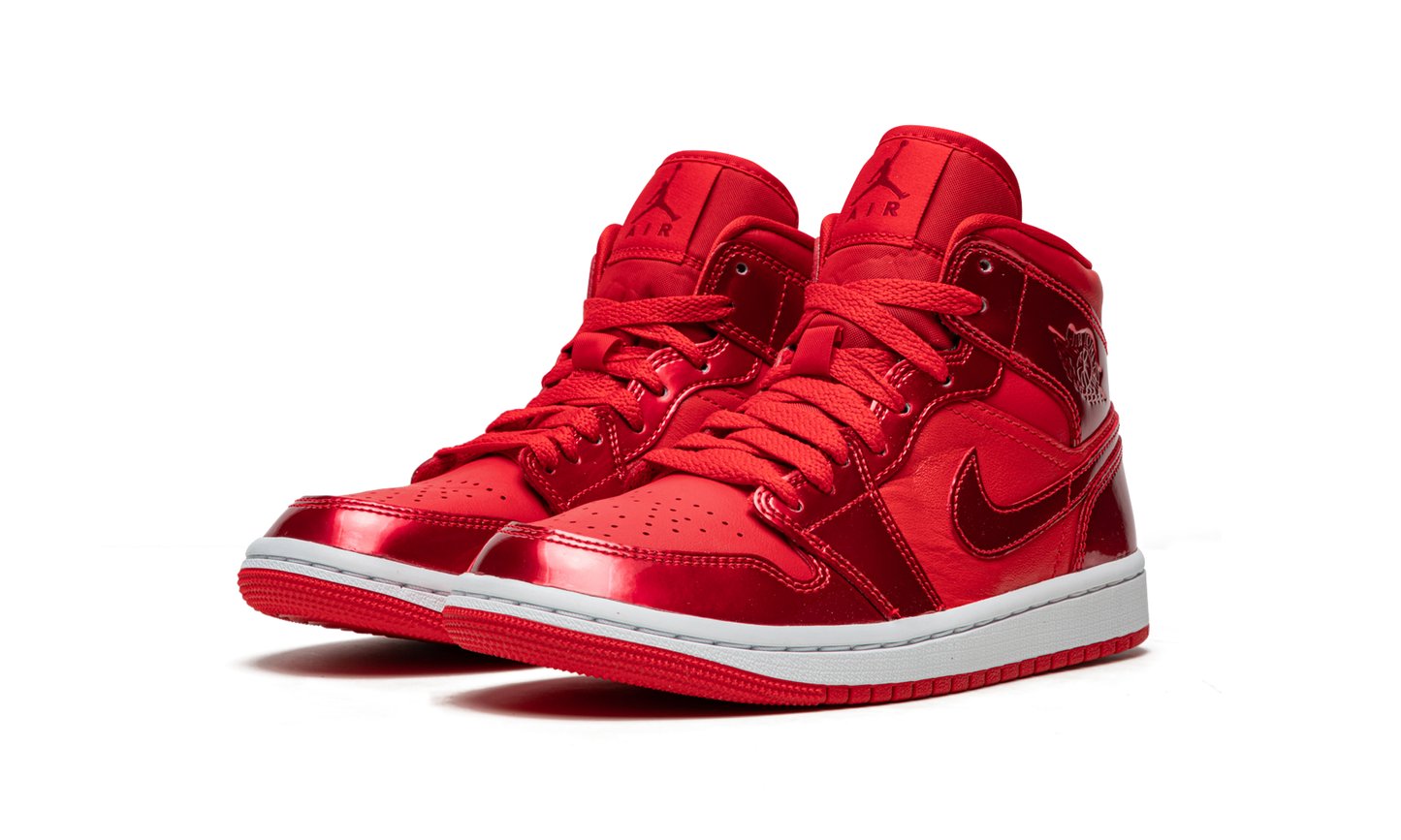 Air Jordan 1 Mid SE Pomegranate
