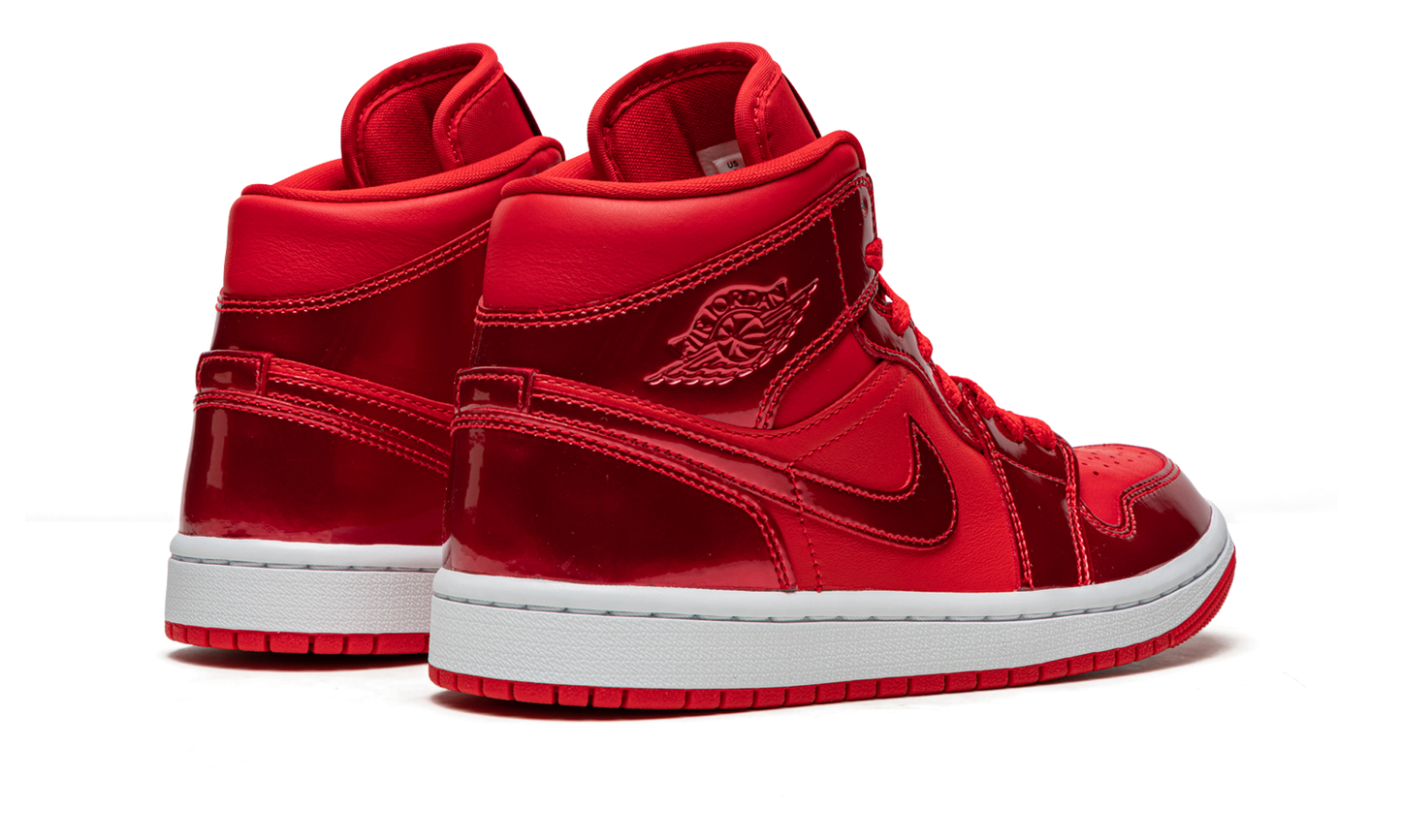 Air Jordan 1 Mid SE Pomegranate