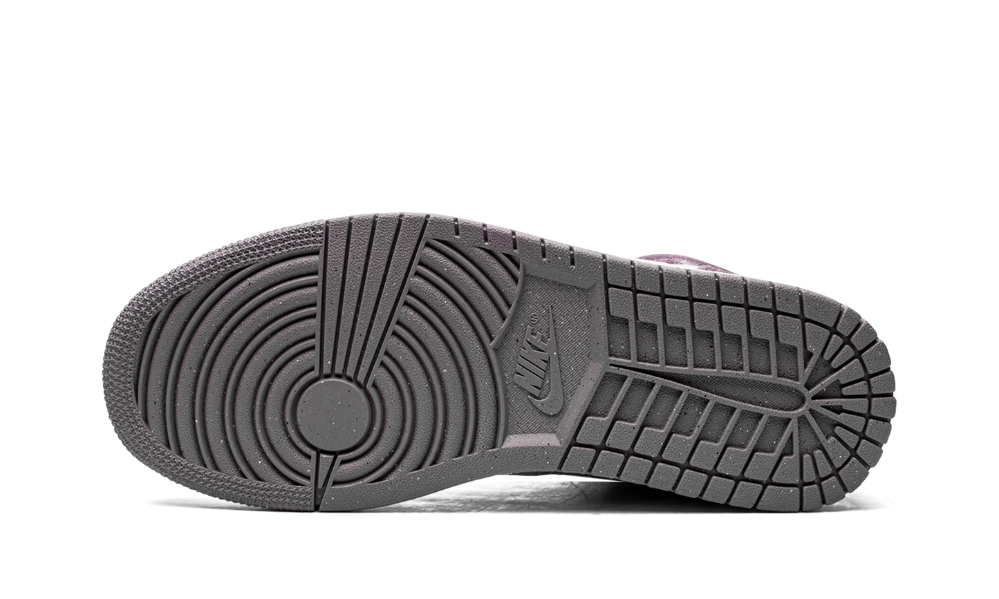 Air Jordan 1 Mid SE Purple Velvet