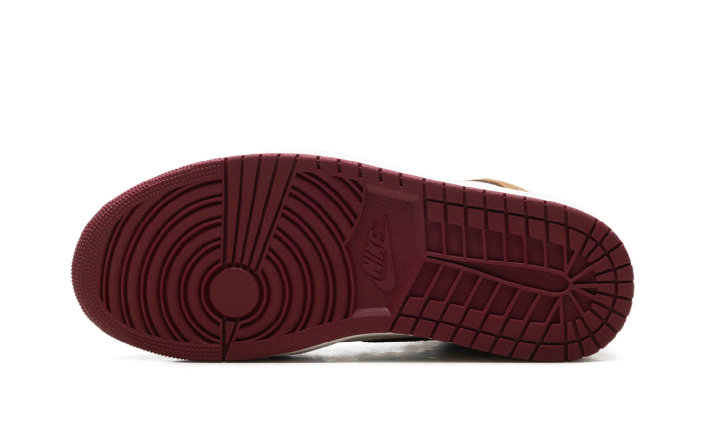 Air Jordan 1 Retro High OG Love Letter