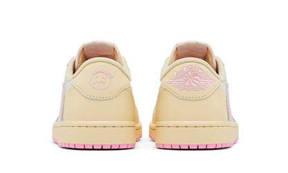 Air Jordan 1 Retro Low OG SP Travis Scott Shy Pink