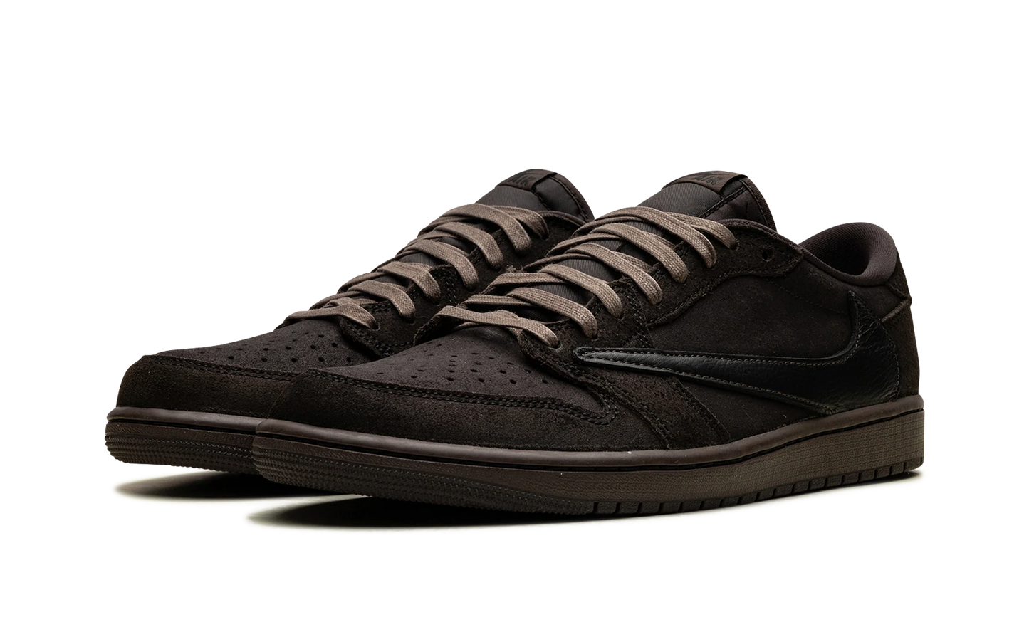 Air Jordan 1 Retro Low OG SP Travis Scott Velvet Brown