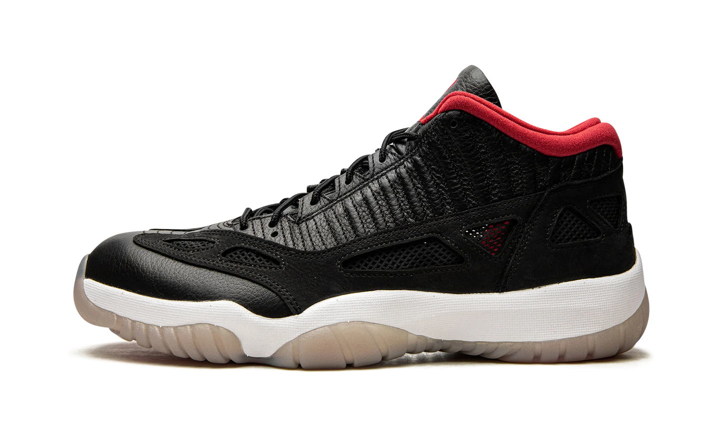 Air Jordan 11 Retro Low IE Bred (2021)