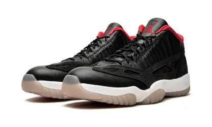 Air Jordan 11 Retro Low IE Bred (2021)